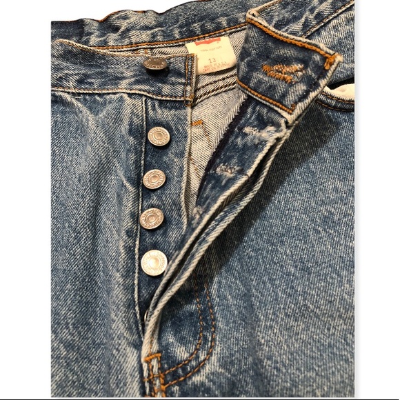 Authentic 80s Vintage Levi’s 17-501 Jeans - Picture 3 of 6